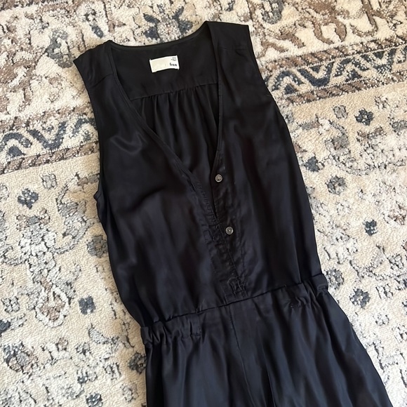 Aritzia sleeveless cropped wide leg jumpsuit - Picture 3 of 5